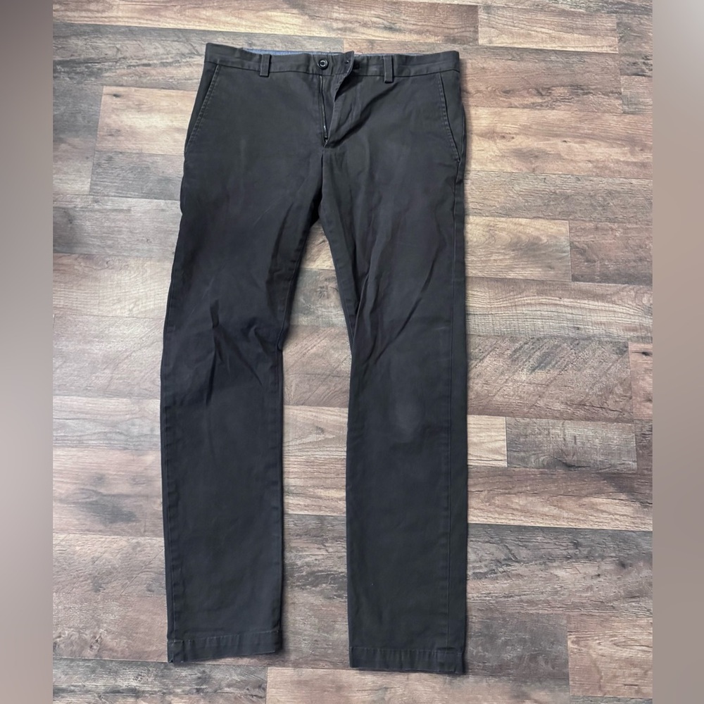 Banana Republic Men's Chino Pants